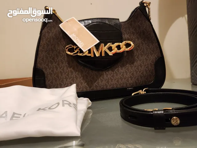 Barely used, original high quality, Michael Kors hally luxury bag for sale