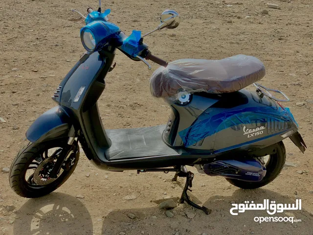 دراجة نارية فزبا عجيب الإيطالي جديدة بالكيس للبيع لعدم الحاجة في جدة