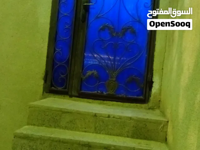 عمارة مستقلة مكونة من طابقين +روف للبيع / اسكان الامير طلال (الرصيفة)