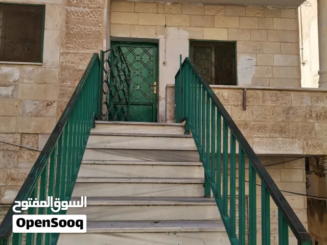 82 m2 4 Bedrooms Apartments for Sale in Irbid University Street
