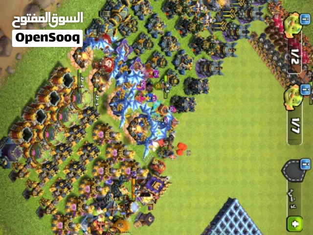 قرية كلاش اوف كلانس