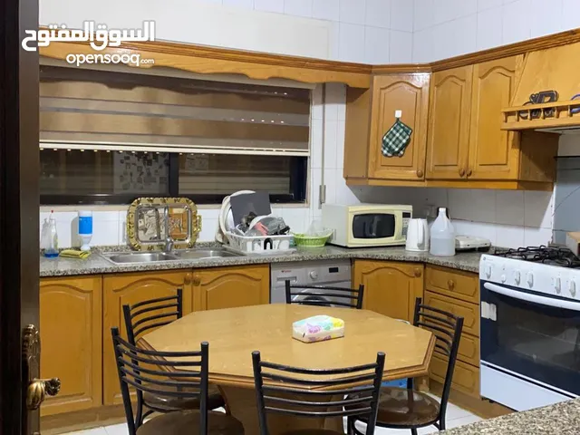 185 m2 3 Bedrooms Apartments for Sale in Amman Al Rabiah