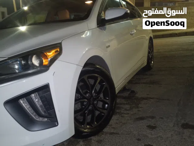 2017 Hyundai Ioniq Standard