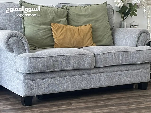 2 Sofas for 1000 - Gray 3 + 2 seater sofa for sale - cash payment ONLY كنب 2 قطعة