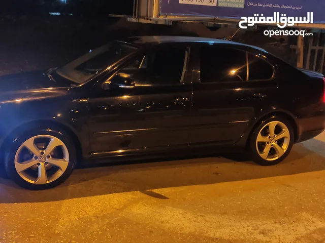 سكودا اصل رمش2012 ممتازة عداد قليل فحص شركة