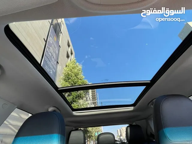 Bluetooth Used Jeep in Amman