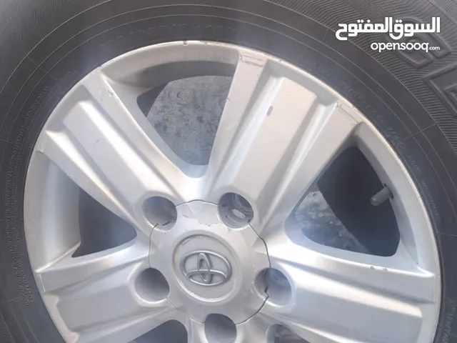 جنطات لاند كروزر 17 مع اطارات اصلي