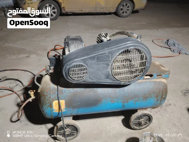 كمبريسر هوه جديد استخدام غليل بعده جديد بس متروك سعه 230لتر مكاني بصره يم جسر كزيزه