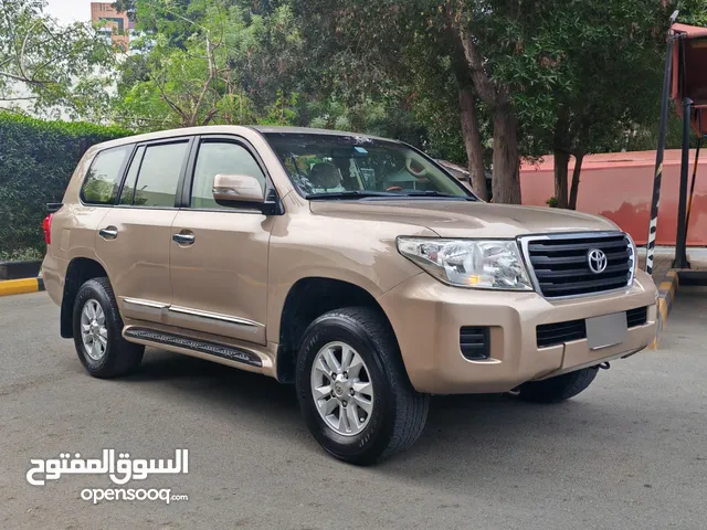 TOYOTA LANDCRUISER GXR 2015 MANUAL GEAR V6 4X4 DIFF LOCK