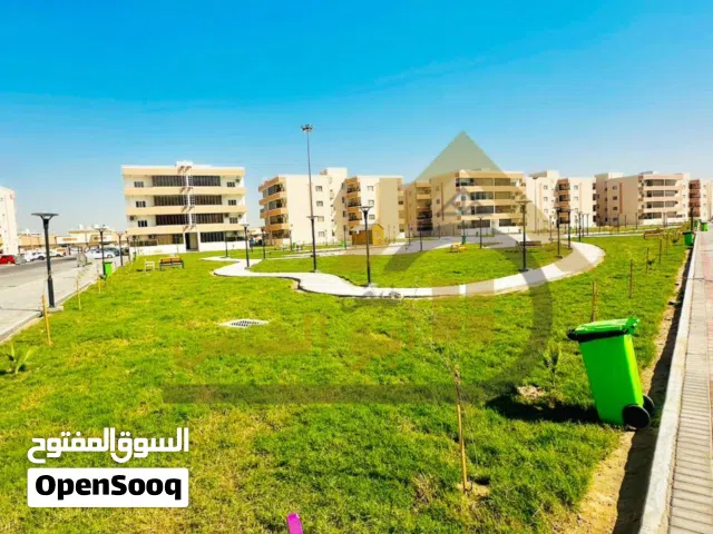 شقة للايجار طابق اول حديثة في مجمع الامل زون الثالث
