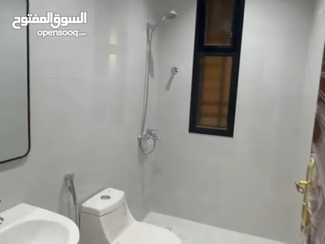 250m2 5 Bedrooms Apartments for Rent in Tabuk Al Bawadi