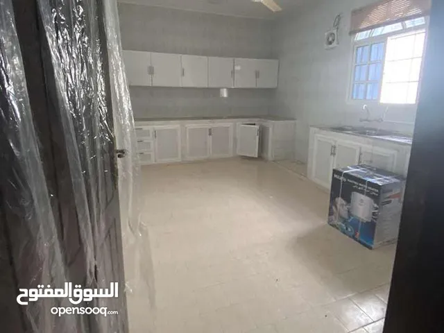 140 m2 3 Bedrooms Apartments for Rent in Muscat Al Khoud