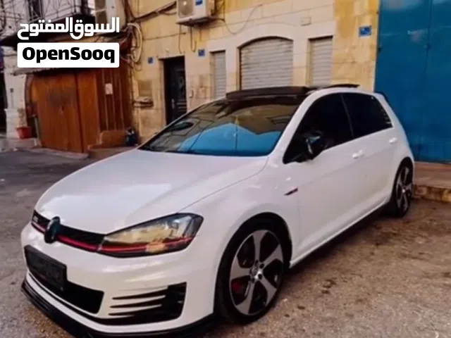 2016 فولكسفاغن جولف GTI S