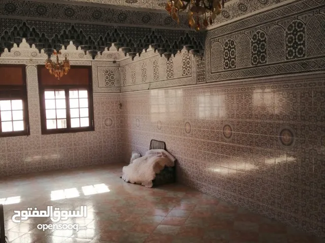 موبل للبيع بالعمرية قرب شارع القدس