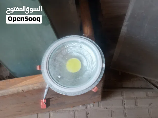 ضوايات ومولد ومراوح ونجف وغيره