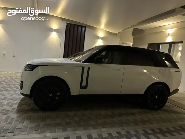 رنج روفر بريطانيا 2023 v8