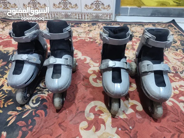 احذيه تزحلق شاهد الوصف