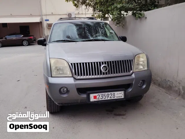 Used Ford Explorer in Central Governorate