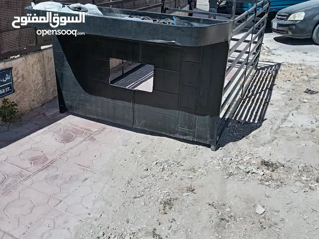 صندوق لللبع  ماركا الشمالية كبينه وربع السعر 100