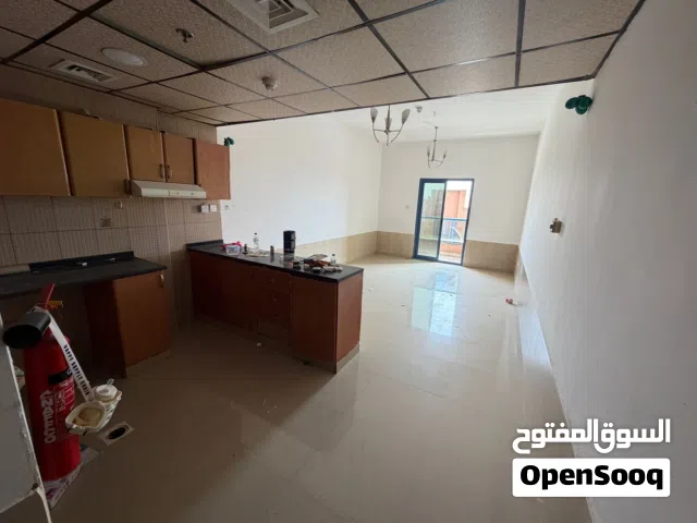 550 ft² Studio Apartments for Rent in Ajman Al Naemiyah