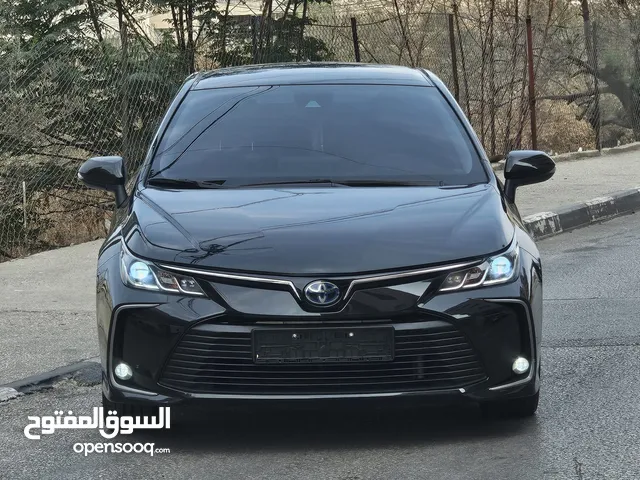 تويوتا كورولا هايبريد اكثر سياره مبيعا في العالم