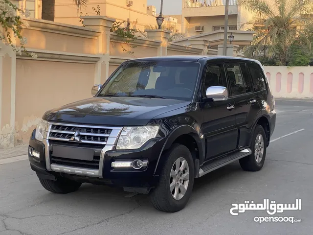 Mitsubishi Pajero GLS 2016