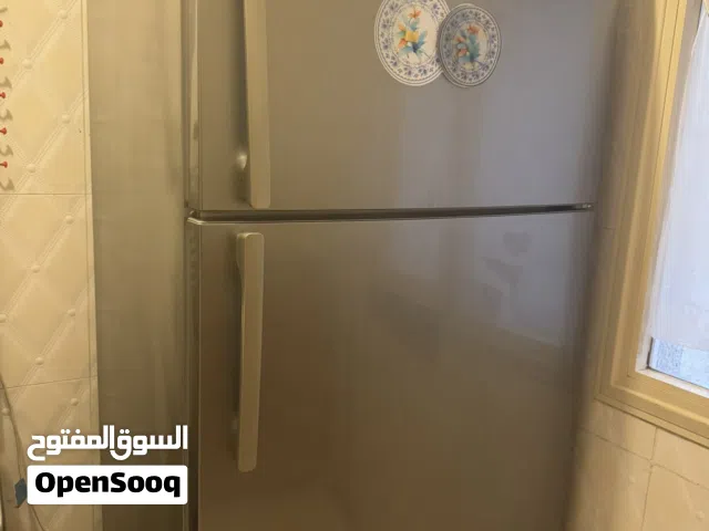 تلاجة نظيفة للبيع