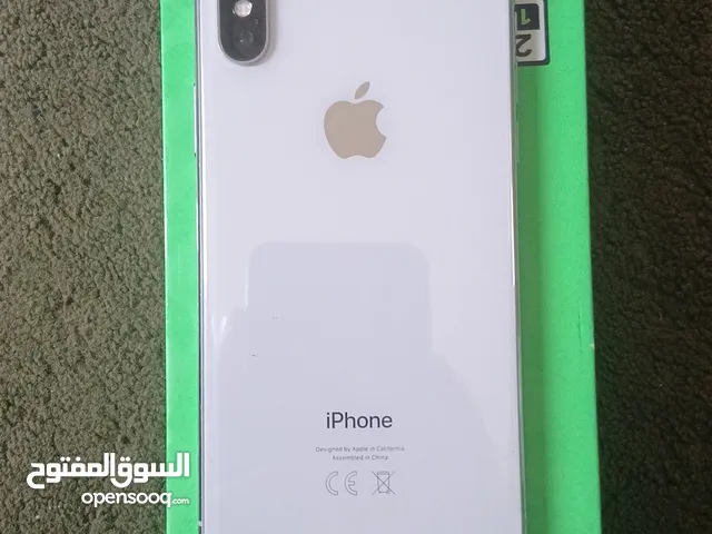 ايفون اكس قطع