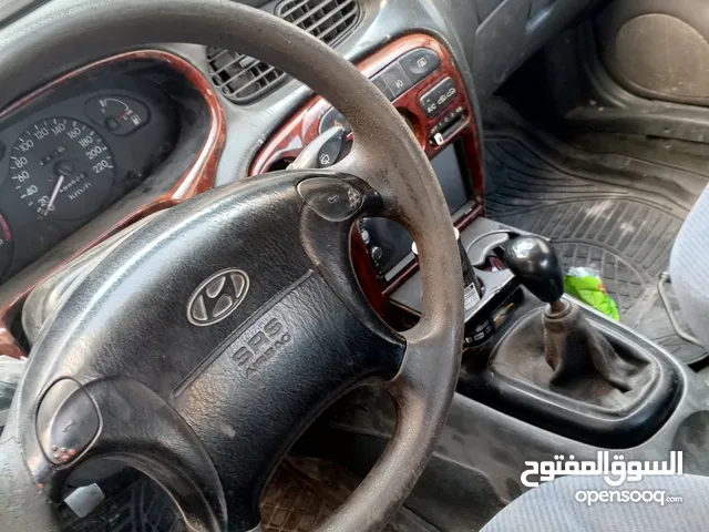هونداي النترا 96