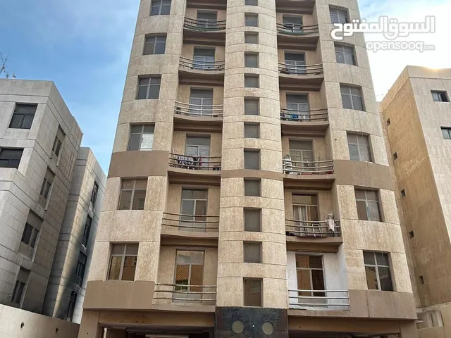 للبيع عمارة بالفنطاس