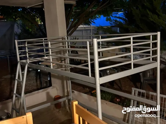 تخت نوم للأطفال    مستخدم بحالة الوكالة