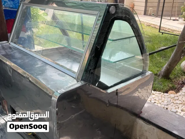 مجموعة ثلاجات للبيع