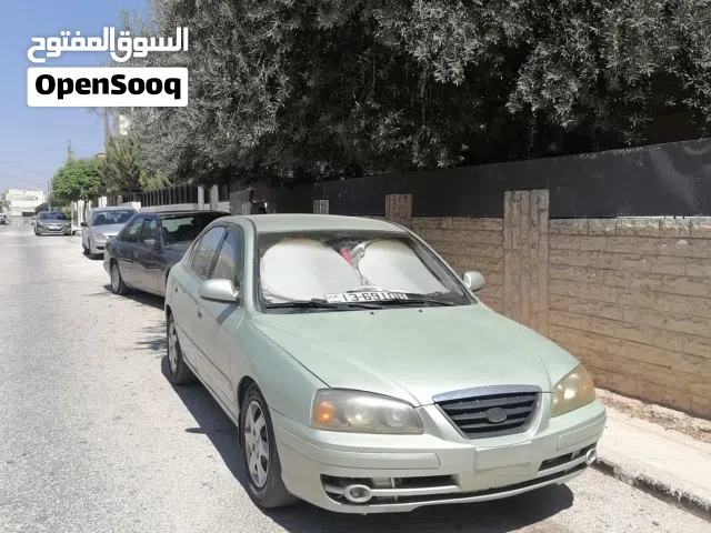 2005 Hyundai Elantra Standard