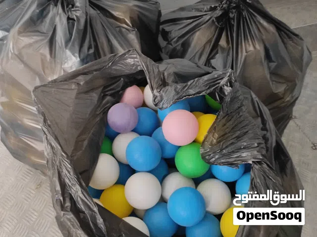 كور اصليه لأحواض السباحه او للغرفه المغلقه كمية كبيره...