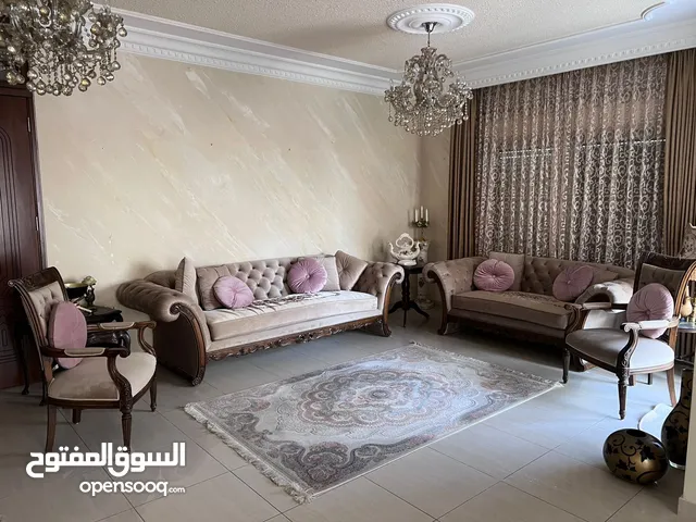 اثاث غرفة ضيوف للبيع