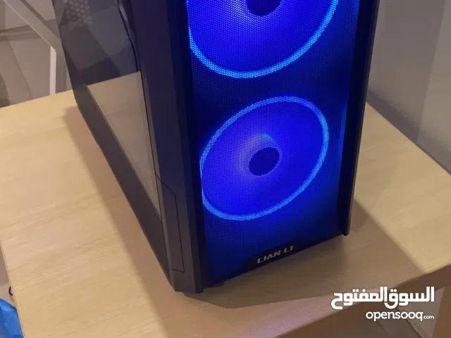 بي سي مستعمل استعمال خفيف و نظيف للبيع