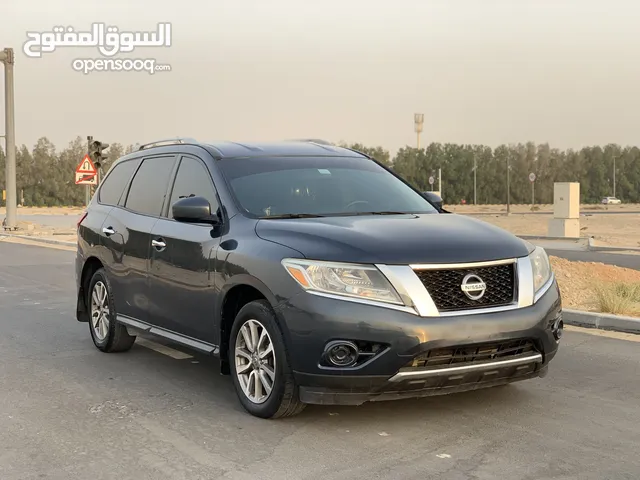 0 Accident 2015 Model 4x4 7 seater 3.5L, 6 cyl Engine.