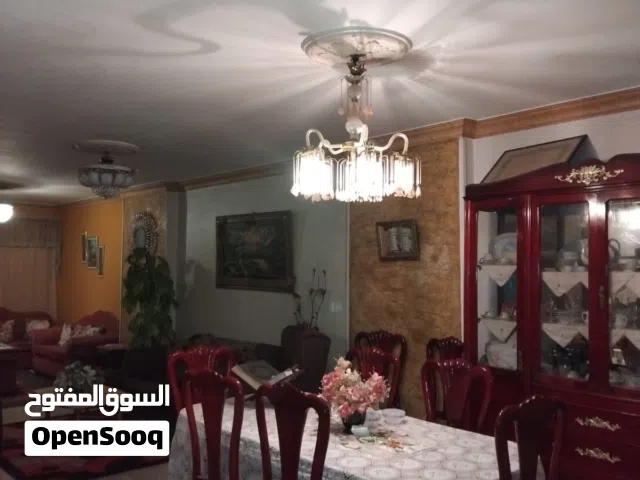البيع مباشر من المالك بدون وسطاء” شقة 170م هاي سوبر لوكس   موقع مميز جداً بفيصل