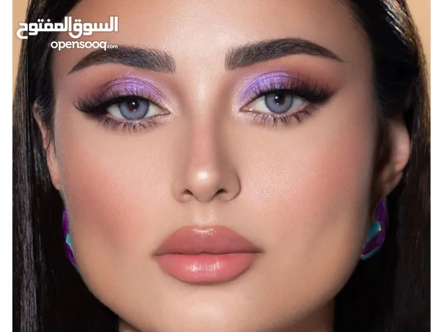عدسات ويوجد طيبى 3عدسات