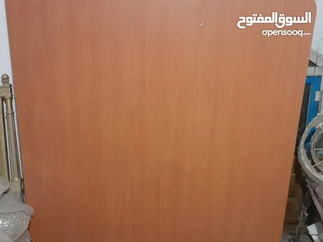 طاولات مطاعم