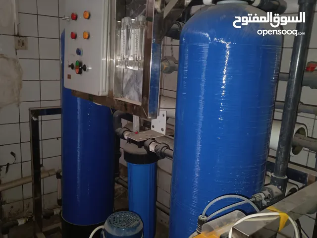 محطة مي مثل الجديدة ( استعمال قليل جدا ) و رف شبه جديدة