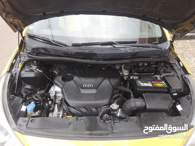 اكسنت أمريكي 2016 حادث باب السائق سياره تخم تاير جديد ماشيه 131000الف تبريد ميشتغل السعر 90وبيه مجال