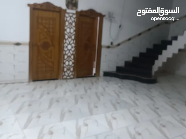 415m2 2 Bedrooms Townhouse for Sale in Basra Al-Hawta