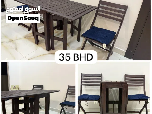 جلسة خارجية خشبيه بحالة ممتازه مع المقاعد جديده