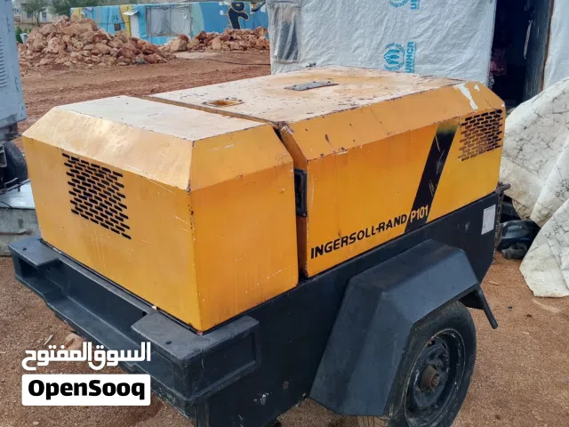 كمبرسير هوا نضيفه معا فرد تكسير وفرد بريم ونبريش 35 متر 2000$