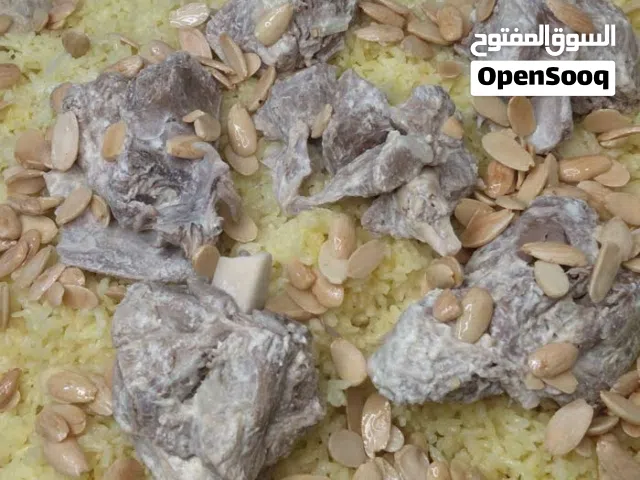 طبخ بيتي بإحتراف اكلاتنا طيبة وشهية بأجواد الأصناف وكل طلباتكم عنا أكلاتنا مصنوعة بحب
