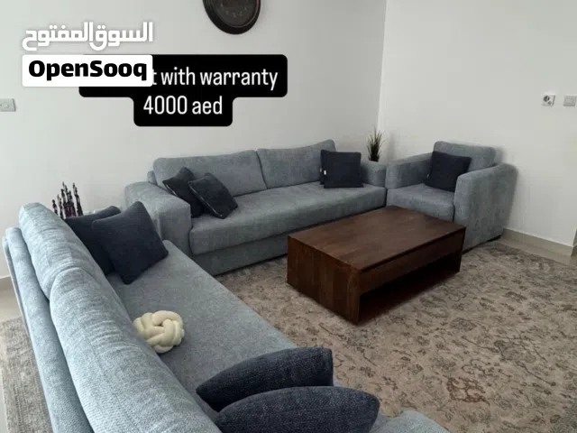 اثاث غرفة معيشة للبيع