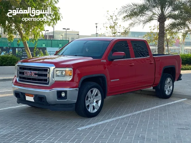 GMC Sierra 2015 in Southern Governorate