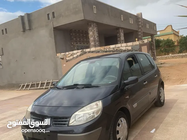 Used Renault Scenic in Tripoli