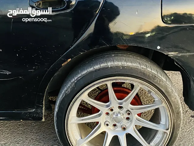 جنط للبيع او للبدل
